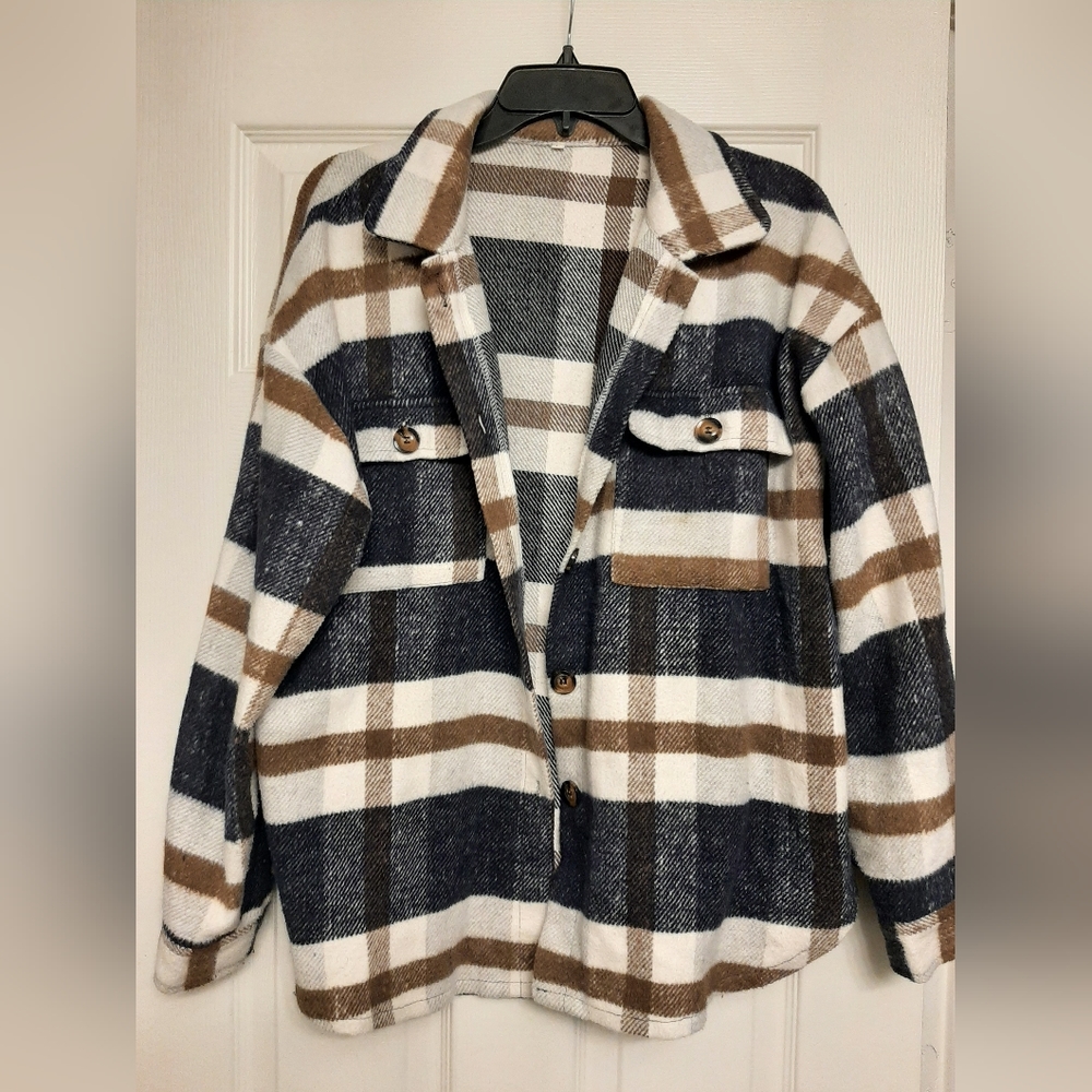 Tan brown black white Plaid Shacket Jacket Fall Winter large